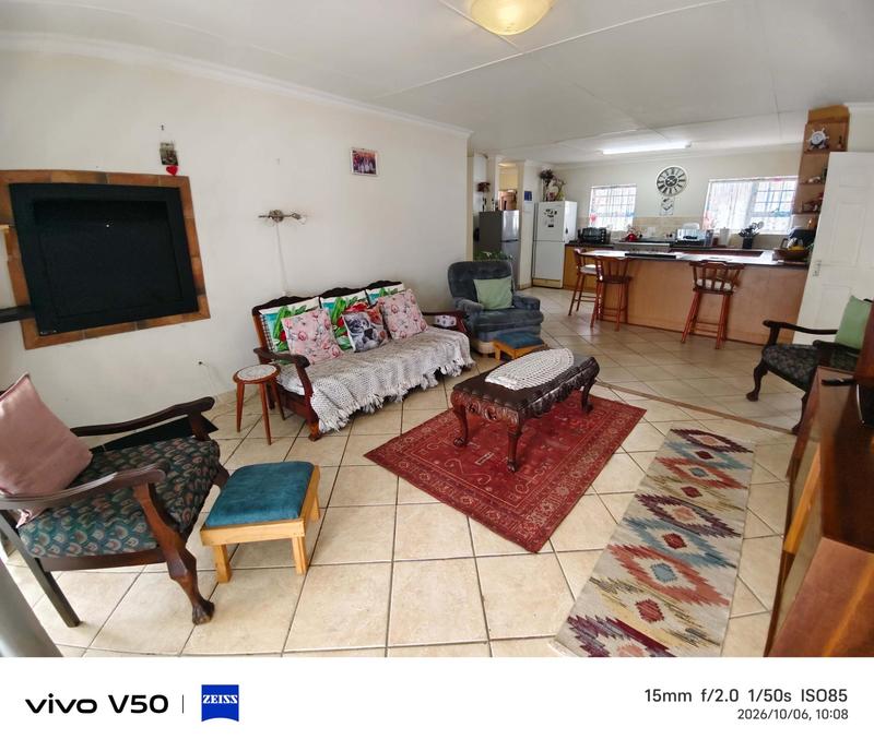 3 Bedroom Property for Sale in Fraaiuitsig Western Cape